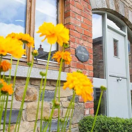 Terraced Houses Courtyard Garlow Cross Eir04048 Iyf Navan